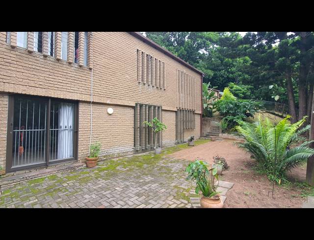 1 BEDROOM APARTMENT TO LET IN WESTVILLE